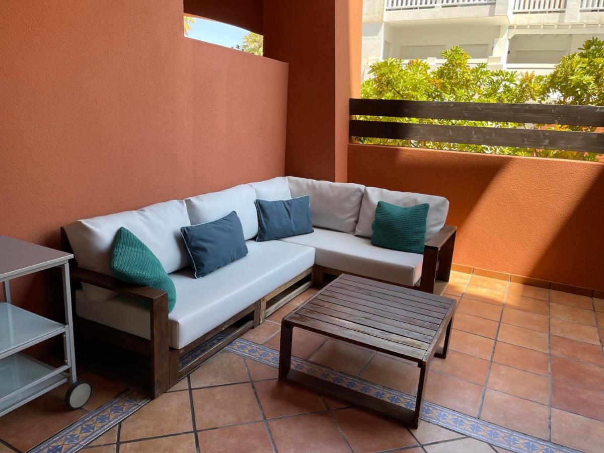 Lujo Playagranada, Blue&green Apartment *